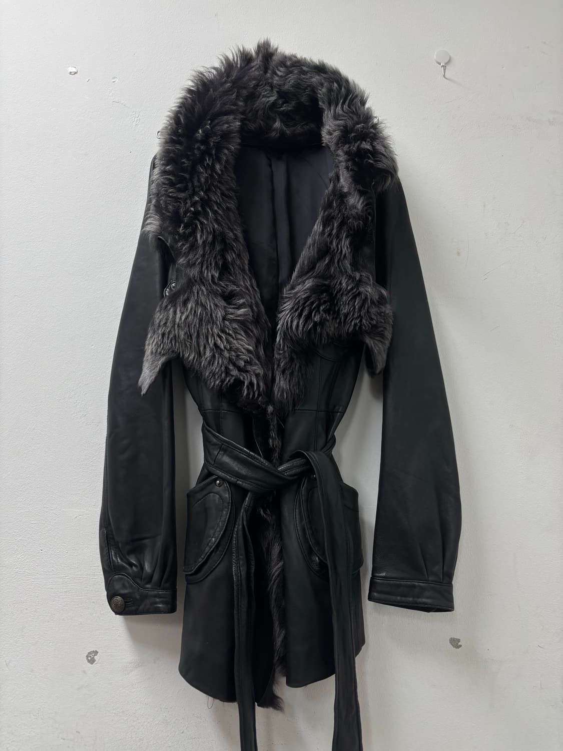 [VKEI] Grey Fur Trimming SheepSkin LGB 상품이미지1