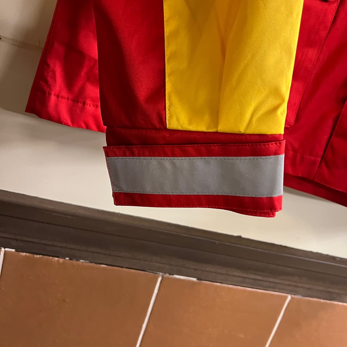 DHL Windbreaker Large Size (105~110) 상품이미지5