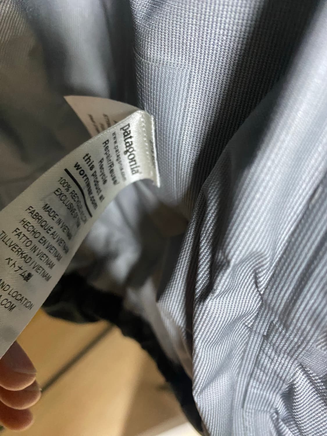 파타고니아 토렌쉘 3L 그레이 상품이미지4