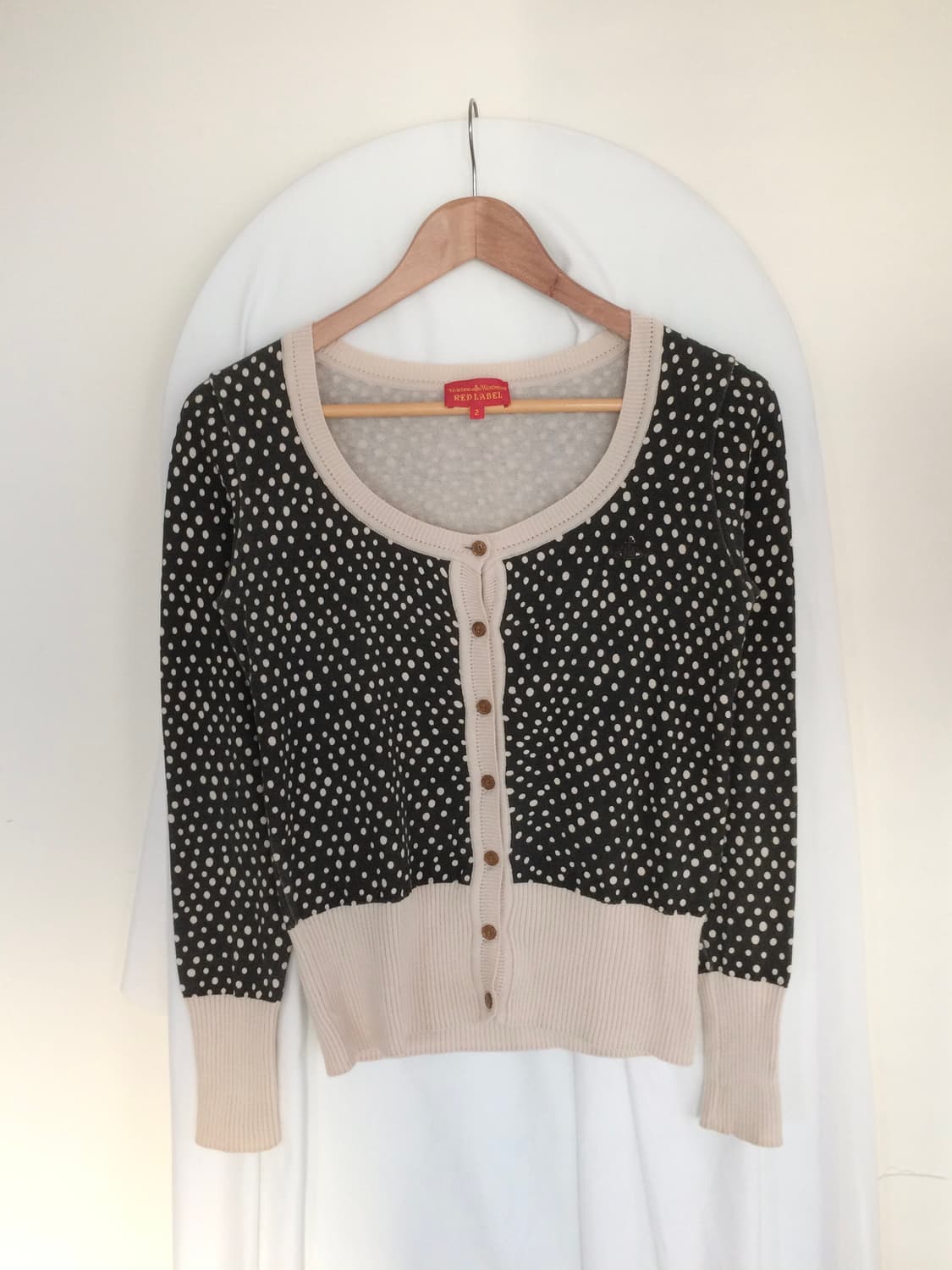 비비안 웨스트우드 도트 땡땡이 오알비 자수 니트 가디건 상품이미지1