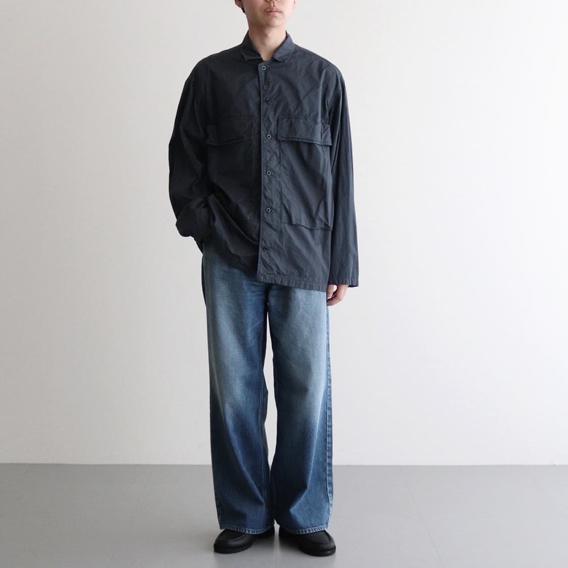 GARMENT DYED TYPEWRITER FATIGUE SHIRT 상품이미지3
