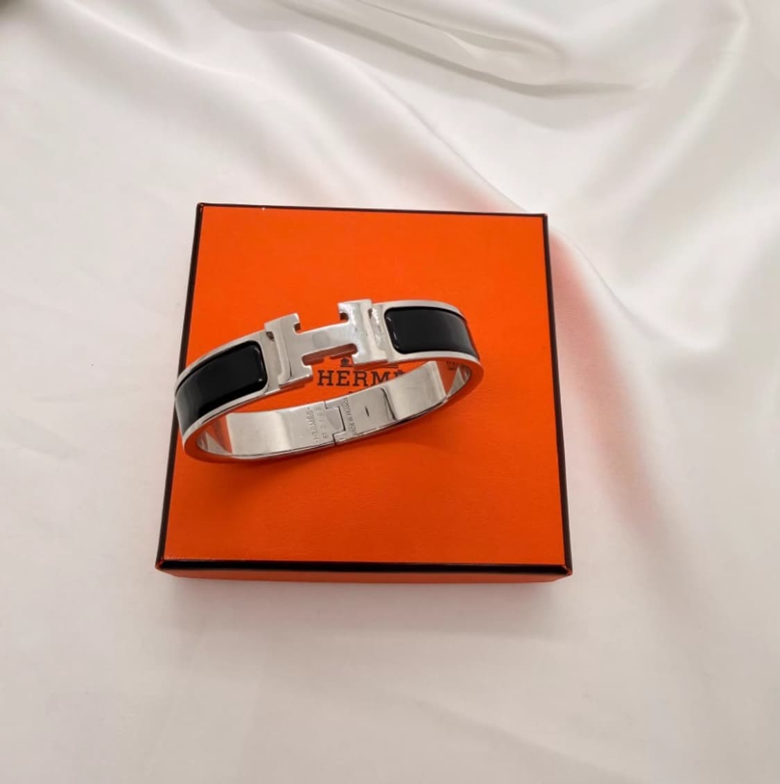 [정품] 에르메스 클릭H 팔찌 블랙 에나멜 실버 팔라듐 풀박스 상품이미지5