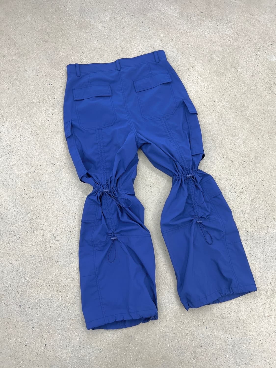 준지 24FW 폴리 백 스트링 팬츠 상품이미지3