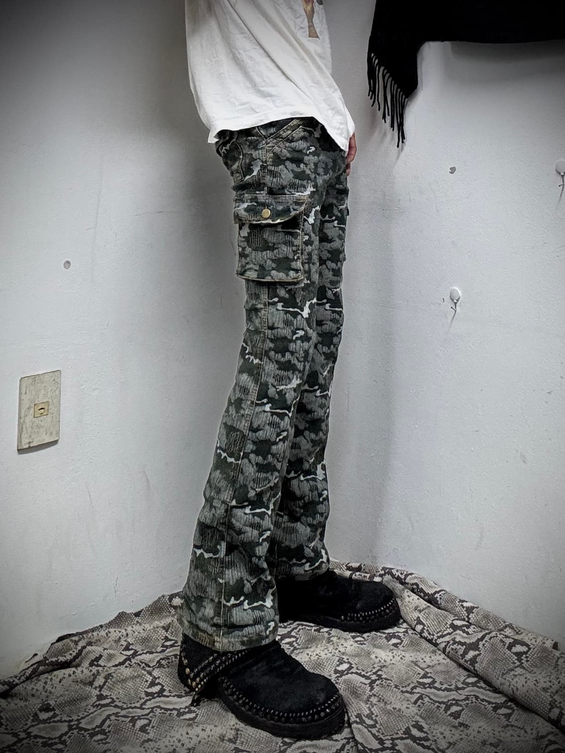 “Vintage” 00’s Camo Cargo Pocket Boots C 상품이미지5