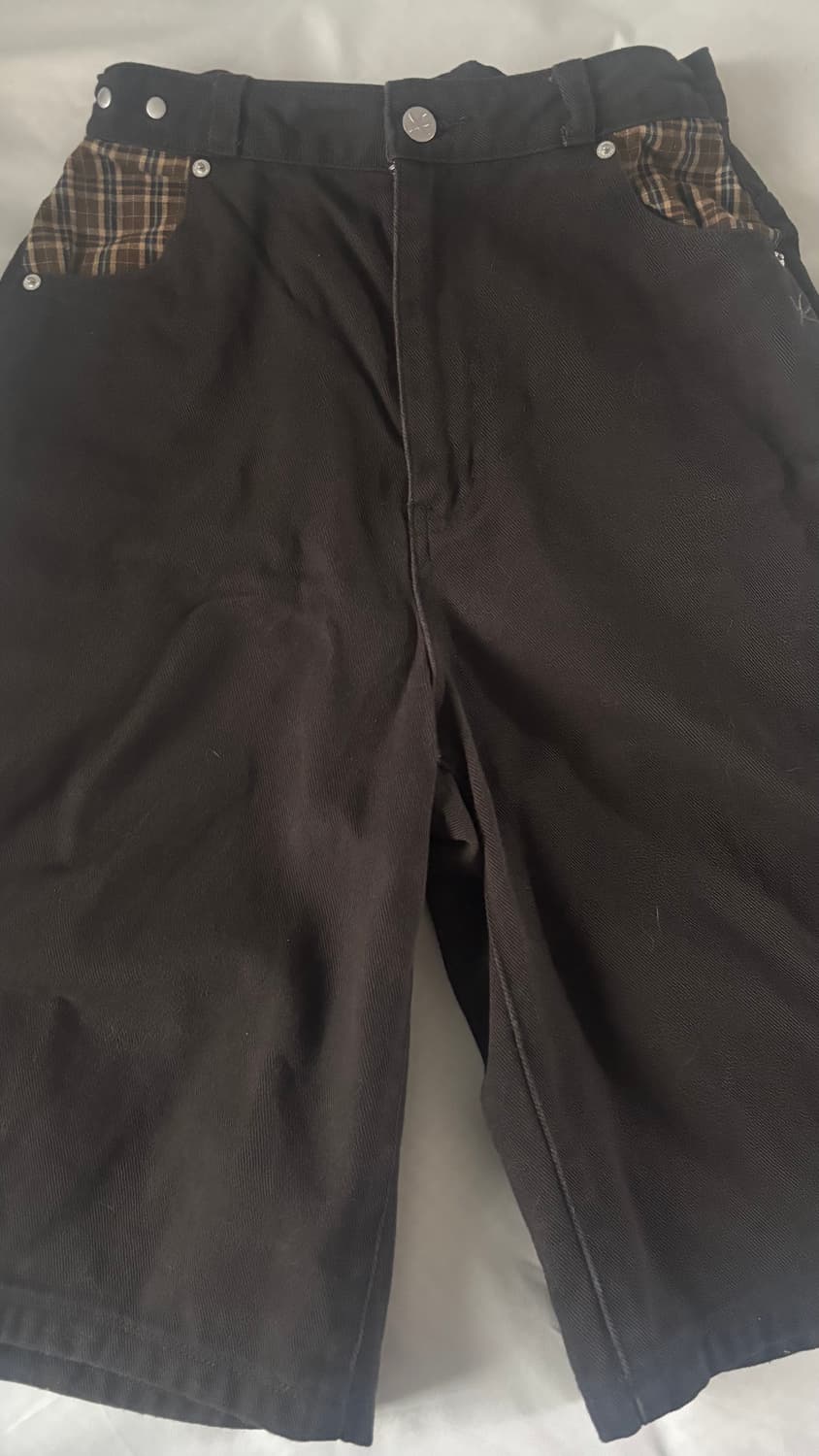 더콜디스모먼트 버뮤다 팬츠 상품이미지3