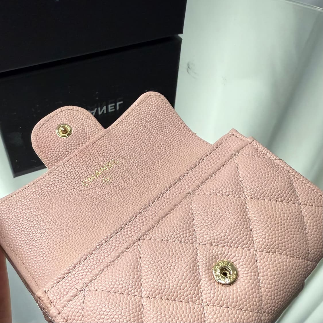 [25년] 샤넬 클래식 카드 홀더  상품이미지5