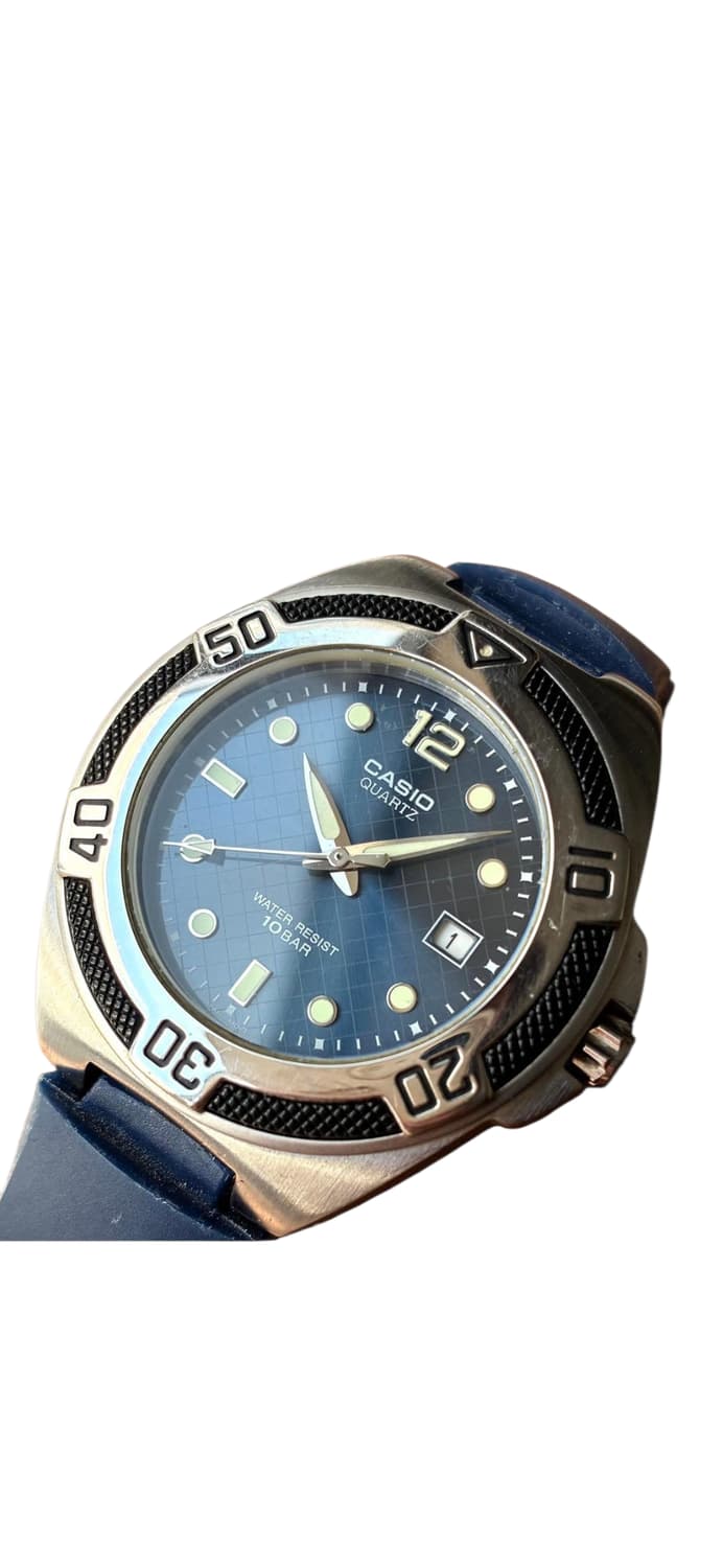 ​[ARCHIVE] CASIO EF-101IR 딥블루 다이얼 40MM 상품이미지1