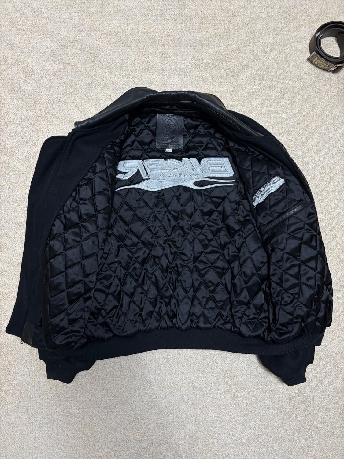 L) 90s 골든베어 x BIKER TRASH 레더쉘 바시티 자켓 상품이미지6