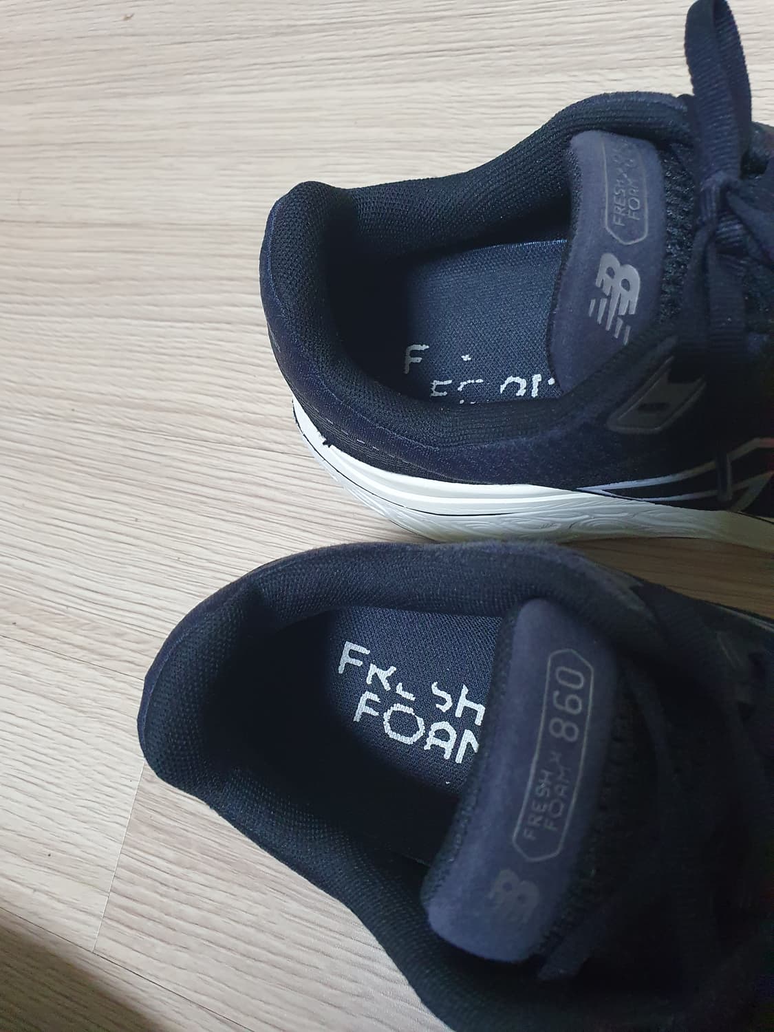 뉴발란스 860 v14 운동화 260 상품이미지7