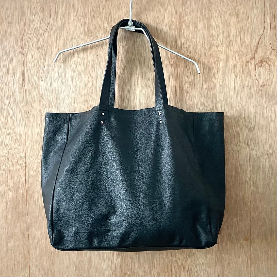 agnes b 레더 백 상품이미지3