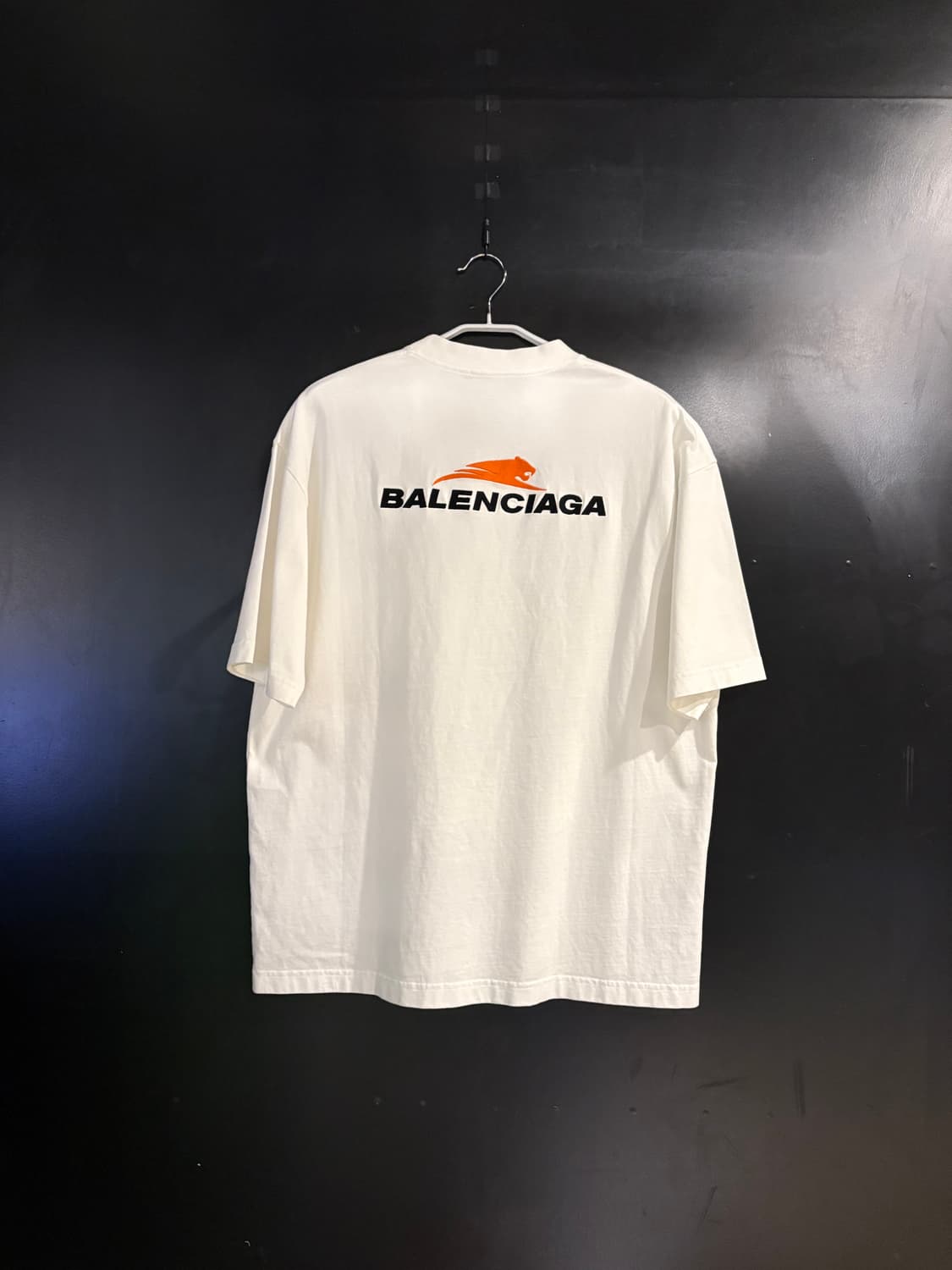 발렌시아가 이어 오브 더 타이거 반팔티 상품이미지2