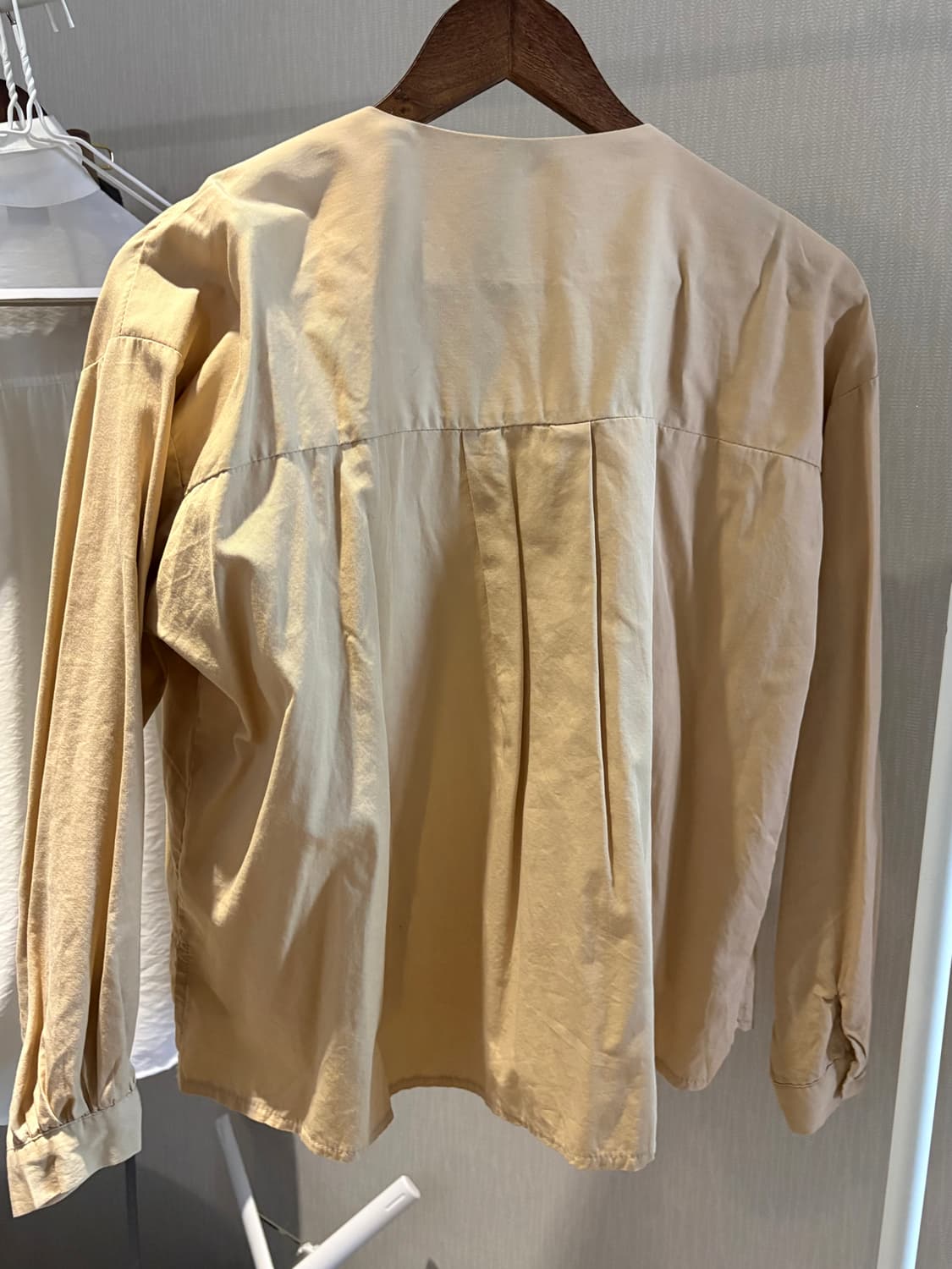 베이지 핀탁 블라우스셔츠 상품이미지2