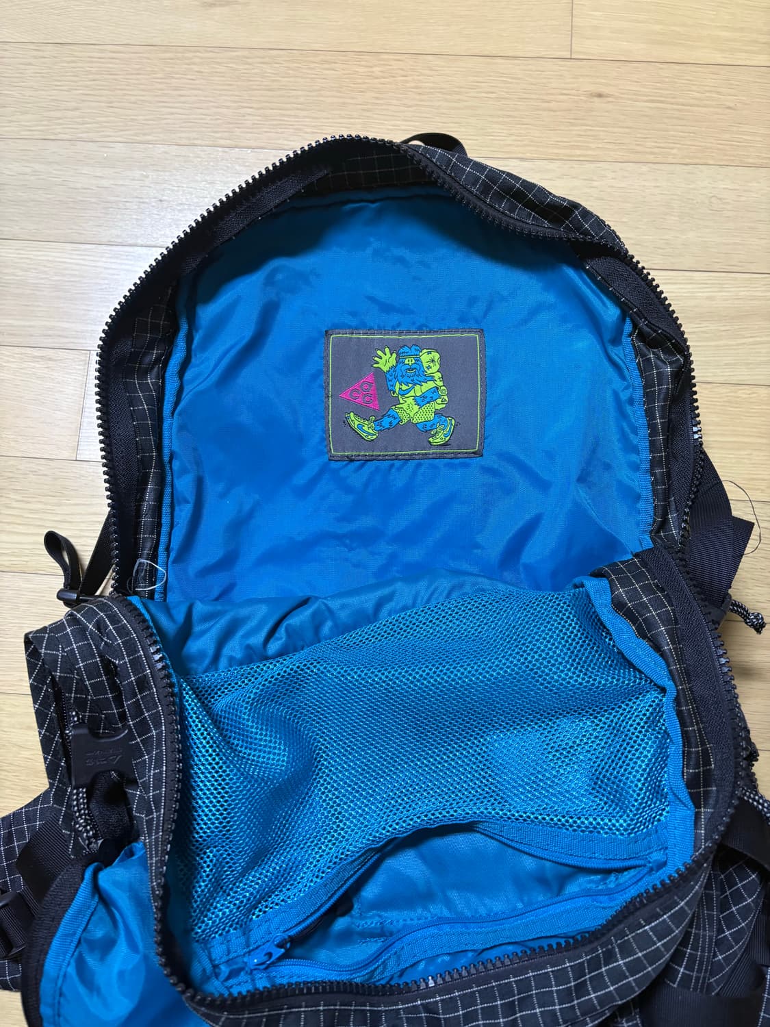 나이키 ACG 카스트 40 백팩 상품이미지3