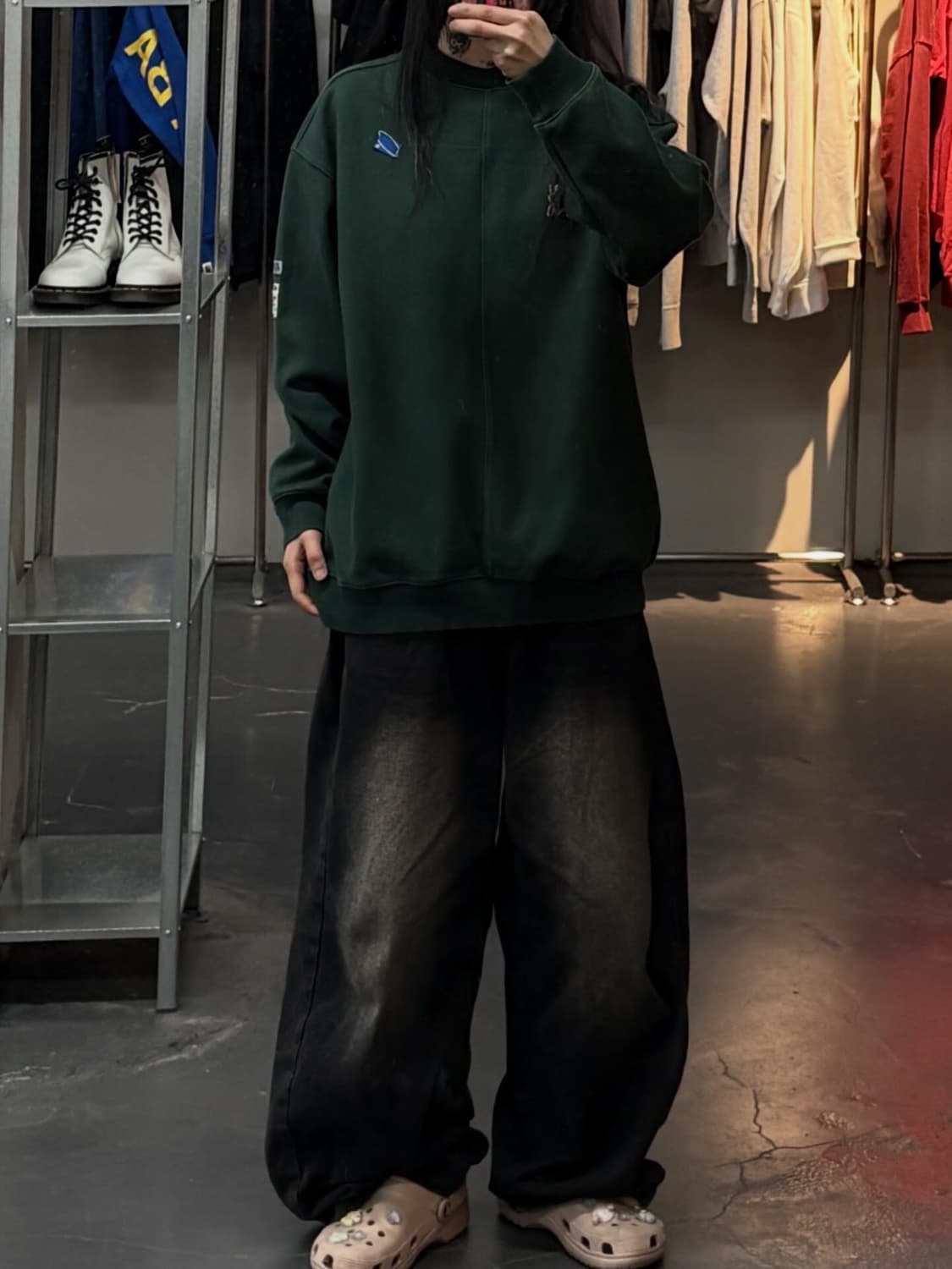 아더에러 다크그린 멀티 패치로고 베이더 스웻셔츠 A3701 상품이미지1