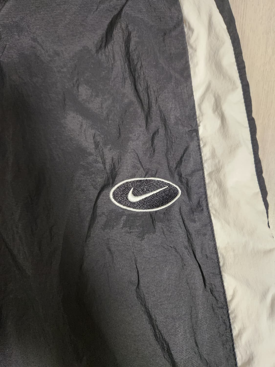 나이키 우먼스 우븐 트레이닝 조거팬츠 사이즈s

여러 중고사이트에도 같이 상품이미지4