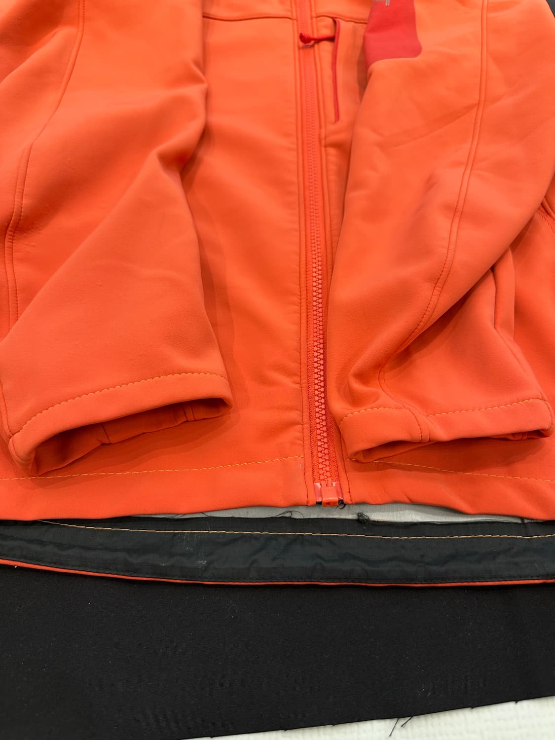 아크테릭스 우먼즈 감마 MX 후디 M 사이즈 상품이미지7