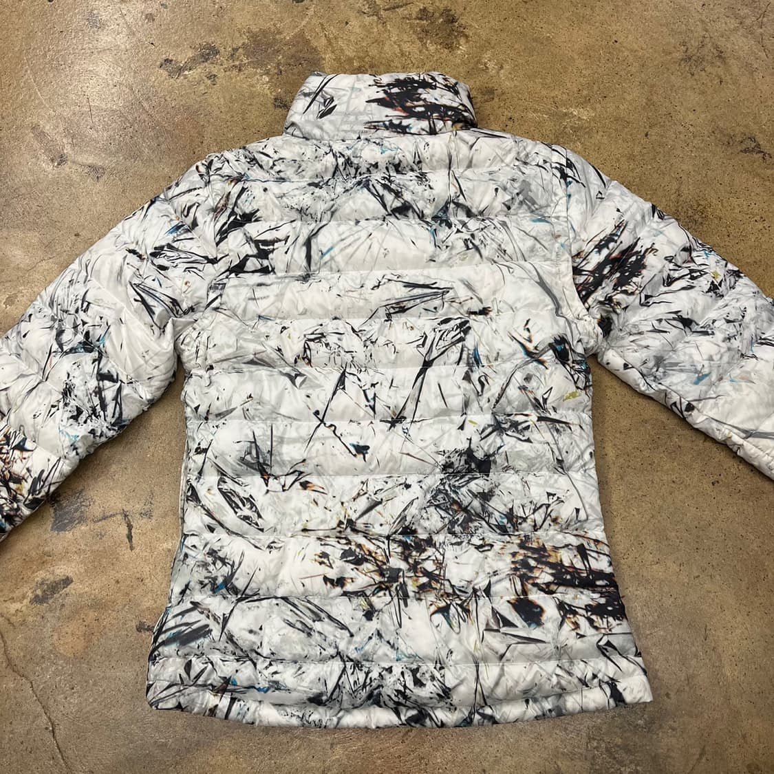 [정품/M] 나이키 화이트 패턴 숏 패딩 점퍼 b10 상품이미지4