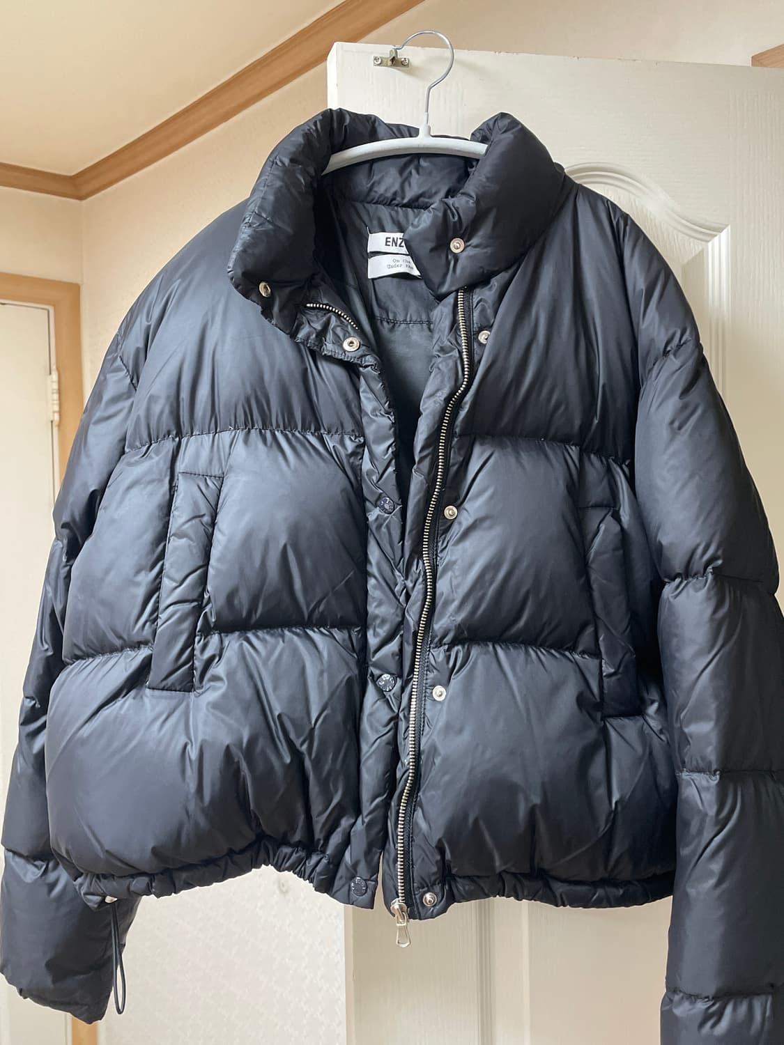 엔조블루스 숏패딩 검정 프리사이즈 상품이미지4