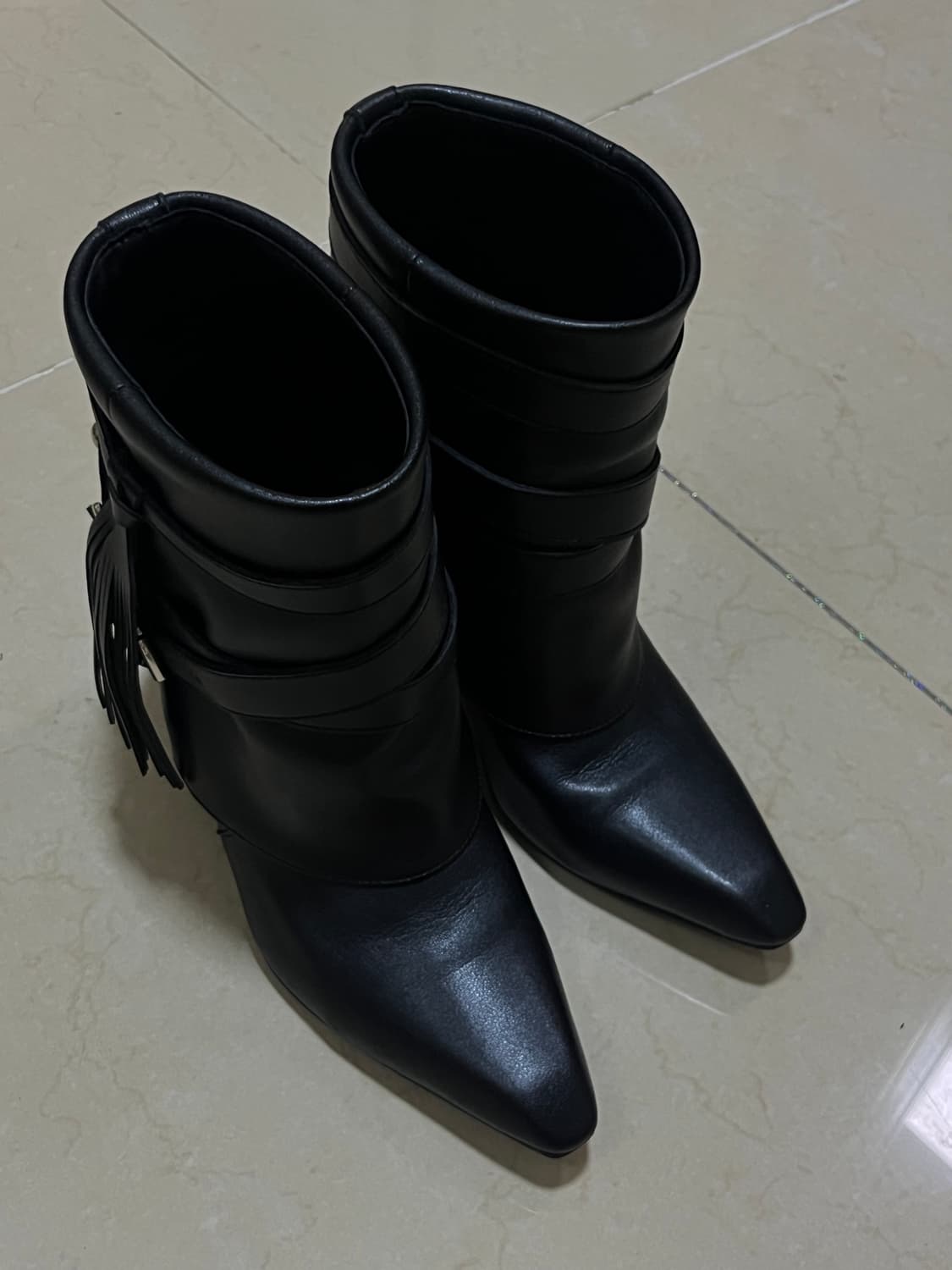 다이닛 웨스턴 앵클 부츠 블랙 240 (DEINET FRINGE BELT 상품이미지4