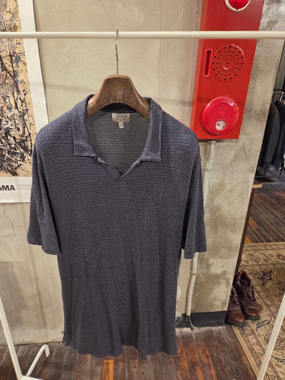 아르마니 꼴레지오니 오픈칼라넥 티셔츠 상품이미지1