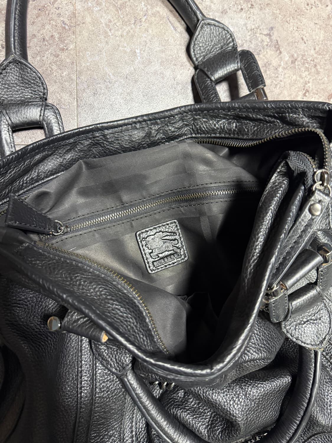 버버리 체인 토트백 상품이미지6