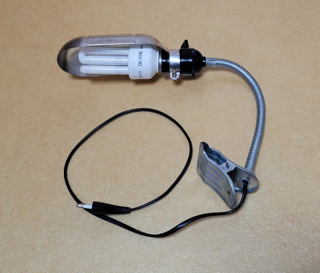 2000년대 빈티지 형광등 집게 스탠드 조명 상품이미지1