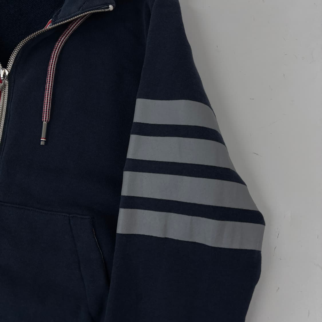 톰브라운 후드집업 상품이미지8