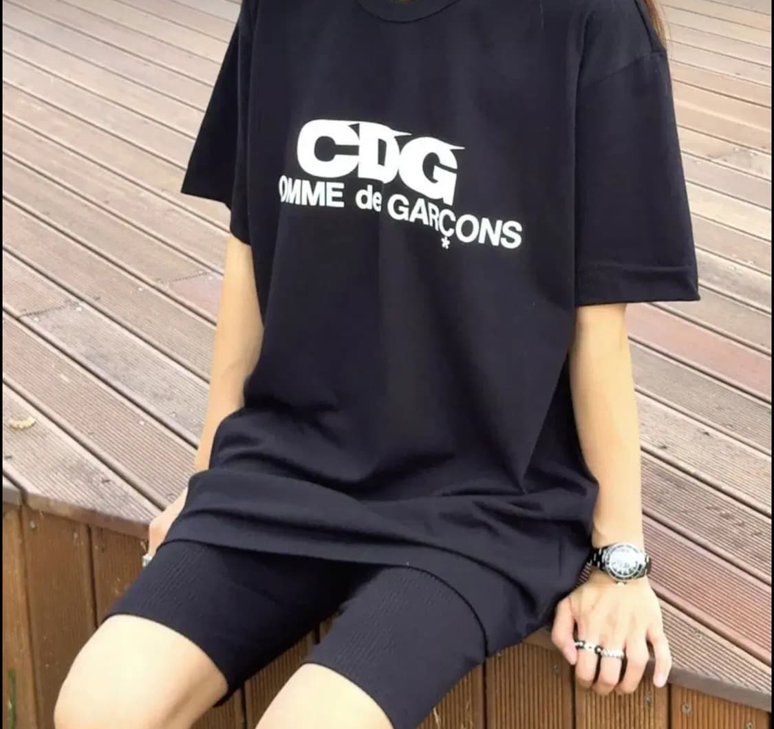 꼼데가르송 CDG 반팔 티셔츠 블랙/화이트 상품이미지2