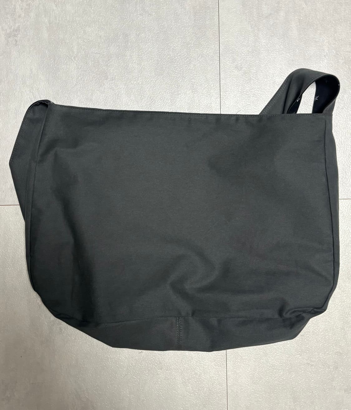 밈더워드로브 리버시블 백 상품이미지2