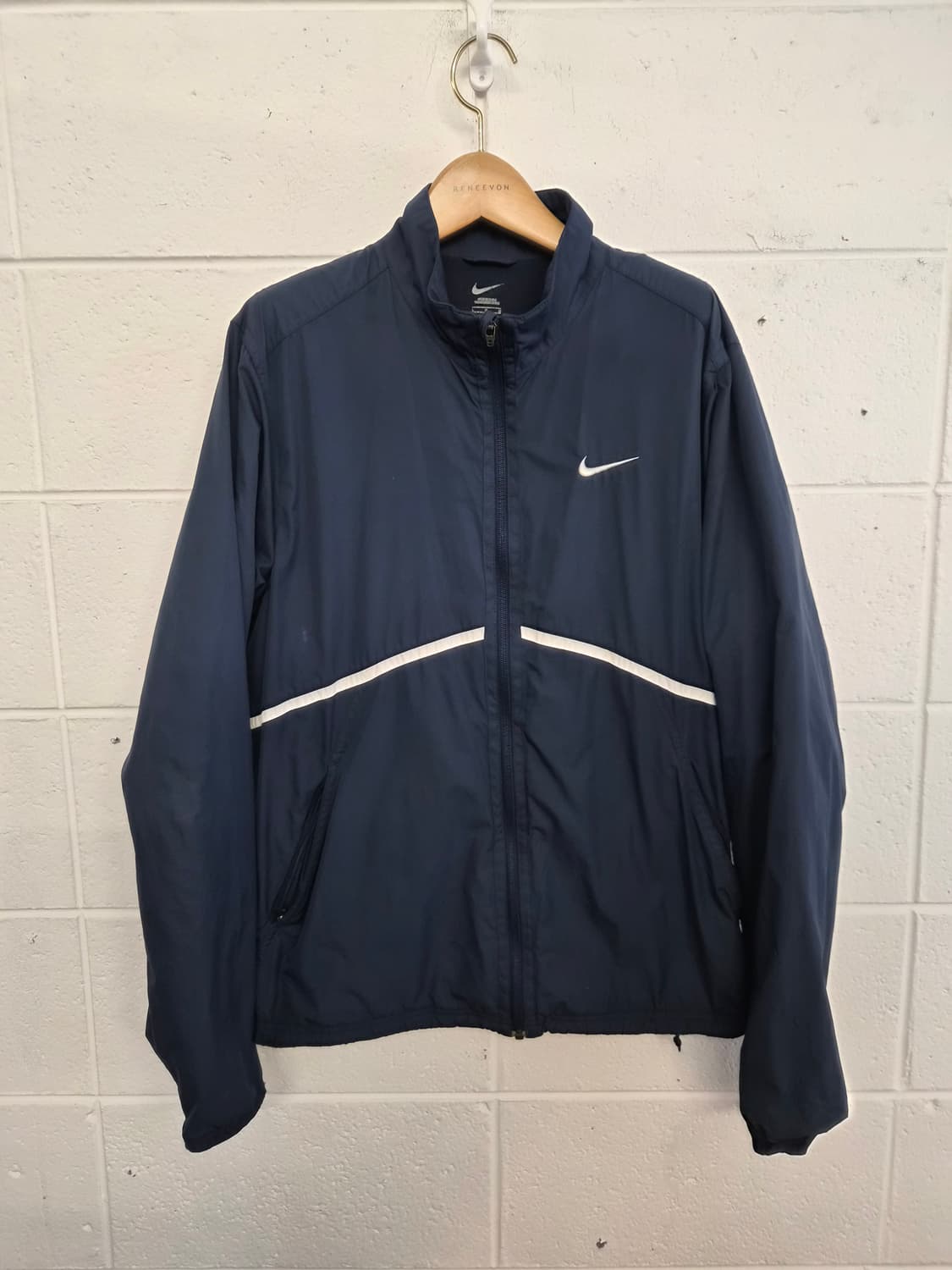 L) 나이키 경량 바람막이 팝니다 상품이미지1