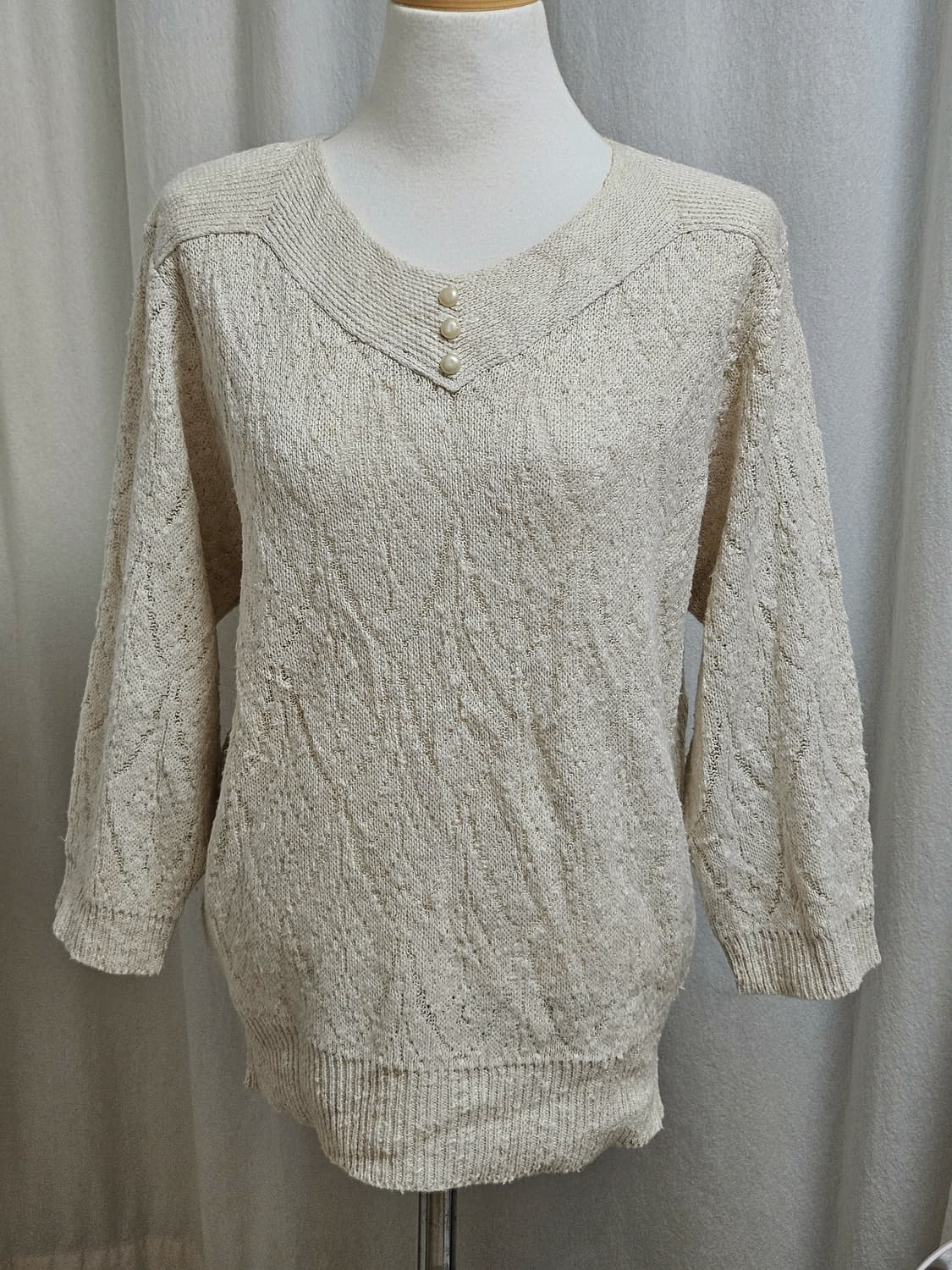 아이보리 모리 단추 레이어드용 브이넥 니트 상품이미지2