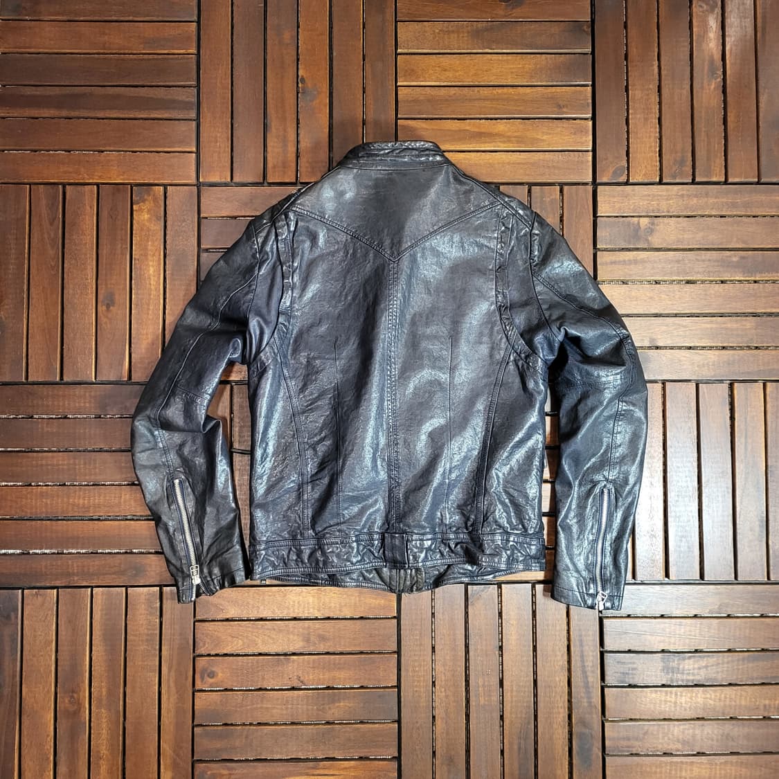 레더 바이커 자켓 (100) *전면부 지퍼 체결 잘 안됨* 상품이미지7