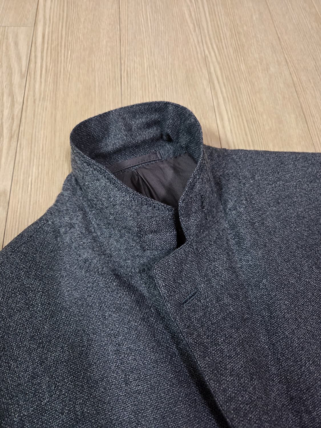 쉽스 재팬 레다 패브릭 쓰리 버튼 블레이져 상품이미지4