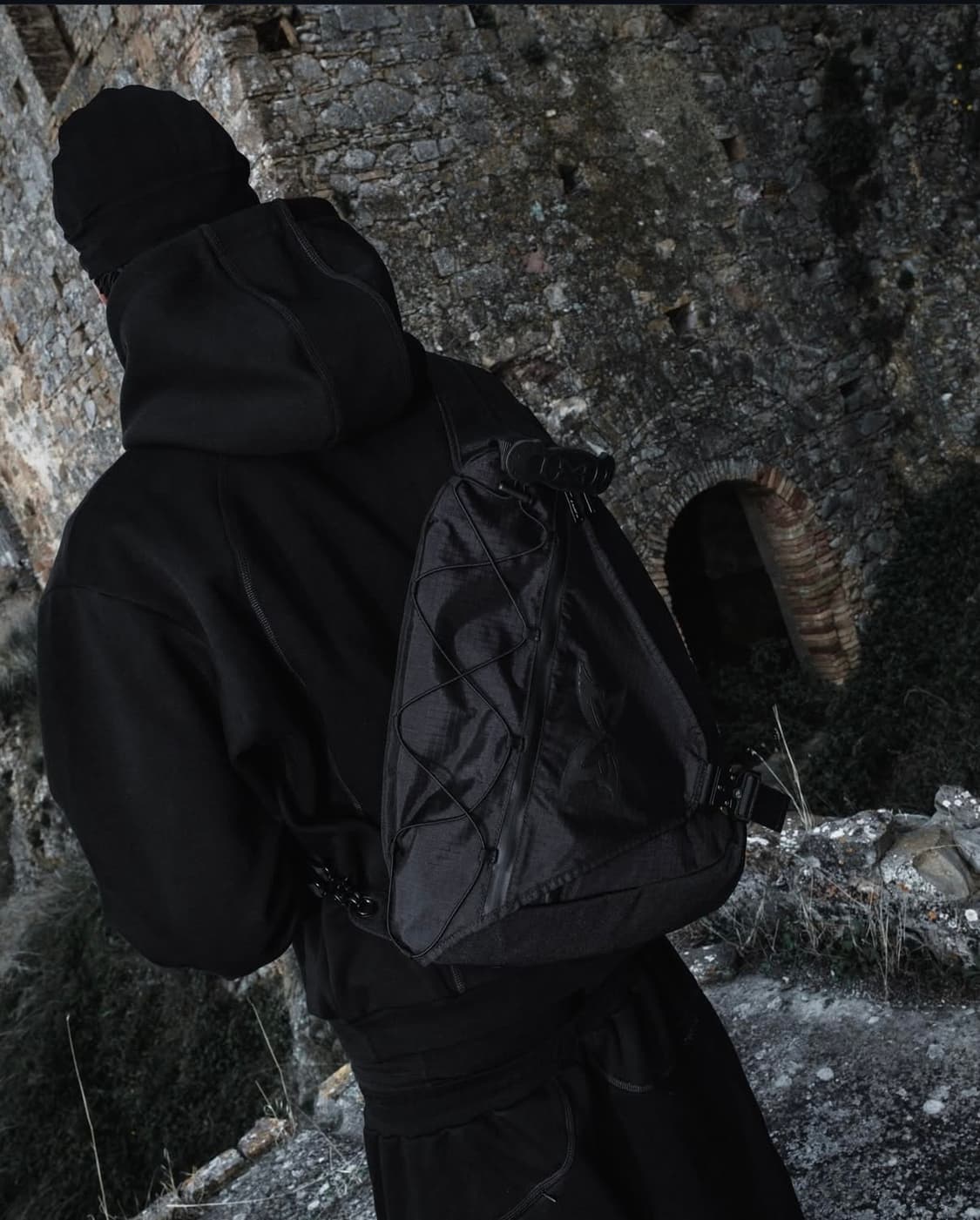 (새상품) mertra 슬링백 백팩 상품이미지1