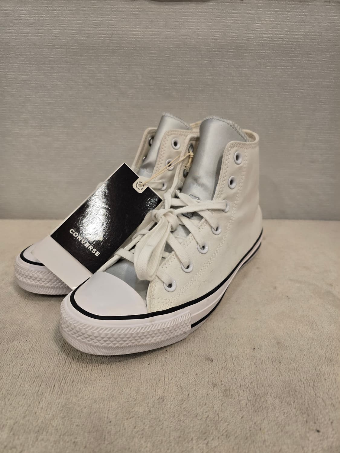 새상품) 컨버스 올스타 하이 스니커즈 흰색/실버 240 상품이미지1