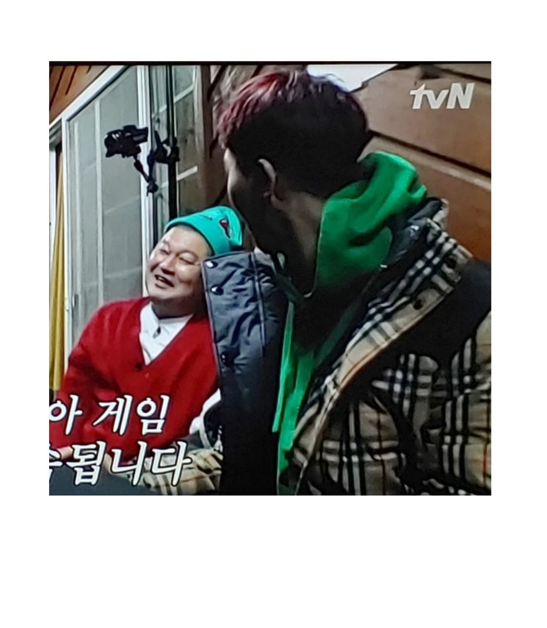 버버리 양면 패딩점퍼자켓 송민호 착용 상품이미지2