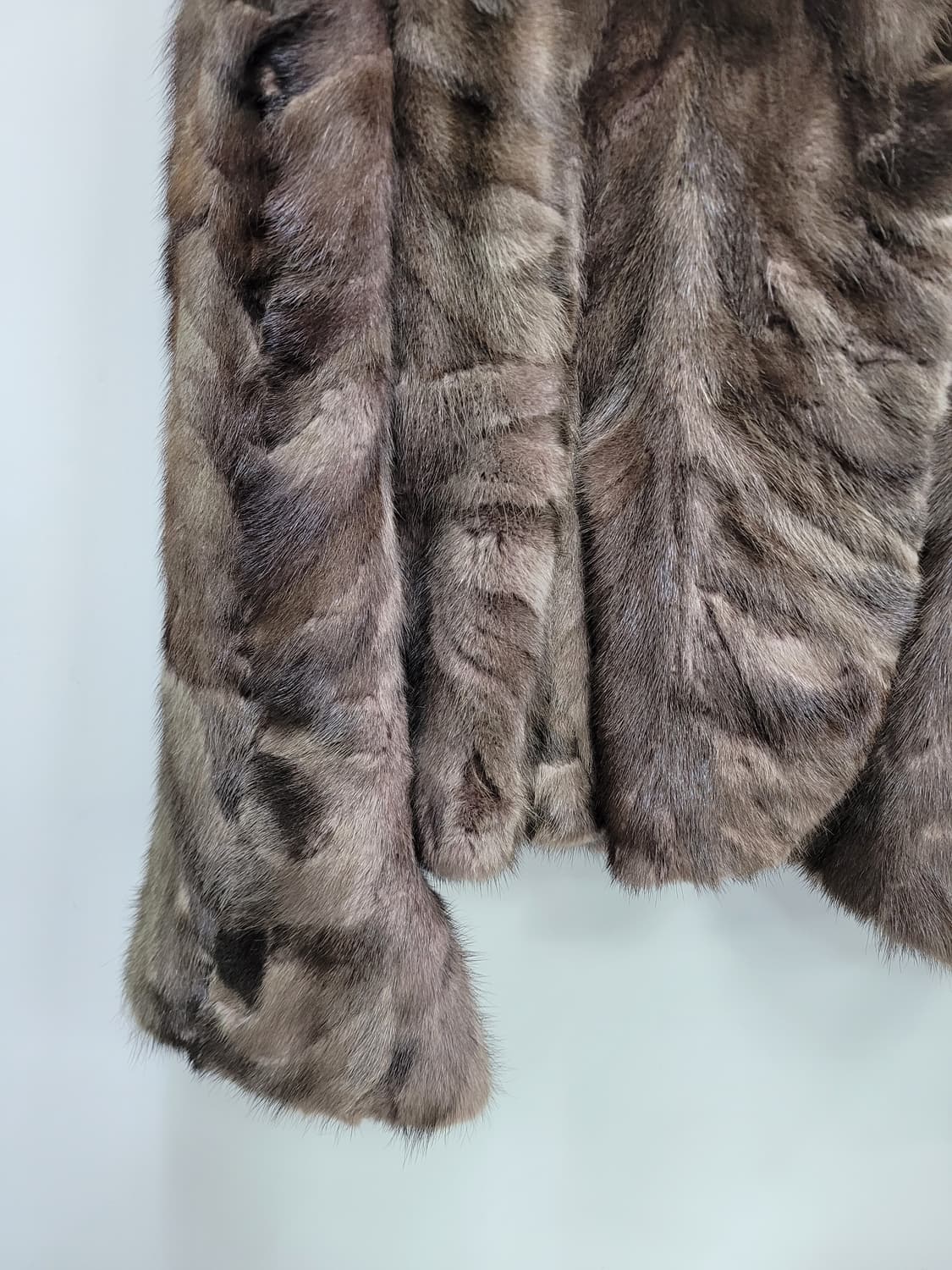 천연 밍크 크롭 자켓 / 여 66
 상품이미지5