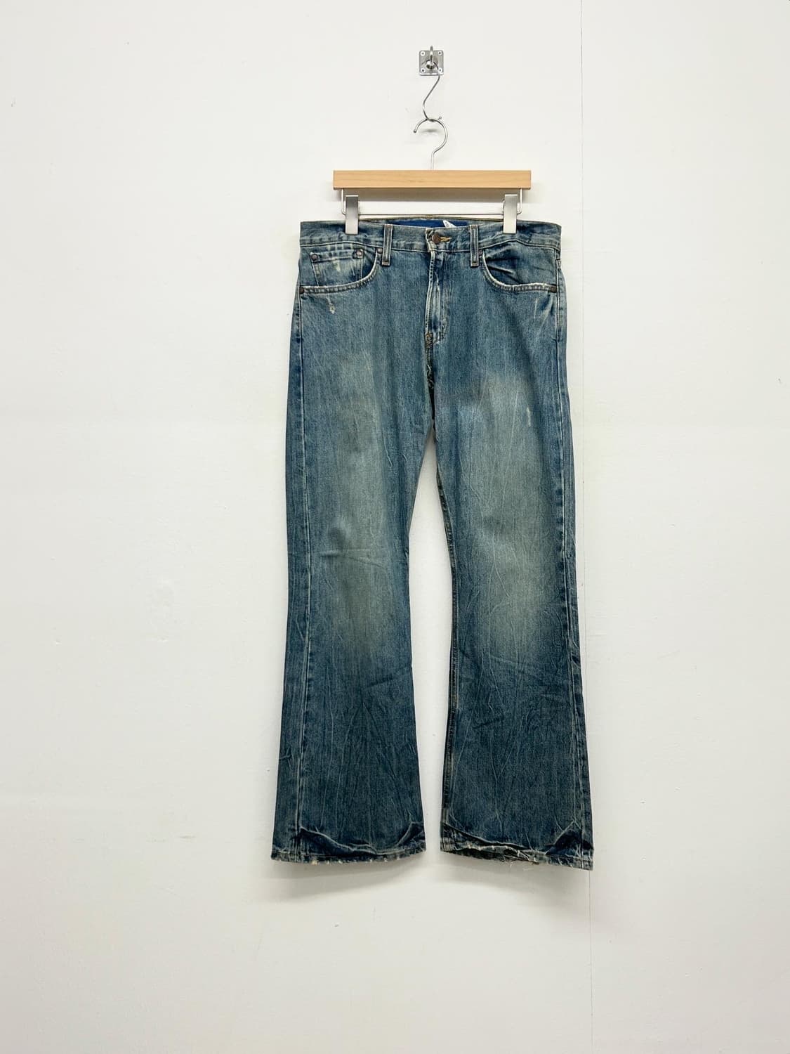 리바이스 527 로우라이즈 Y2K 스타일 워싱 부츠컷 상품이미지1