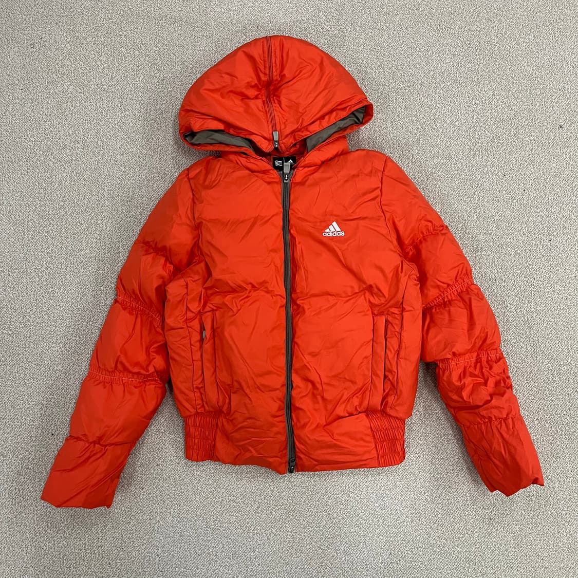 85 아디다스 구스다운 후드 패딩 점퍼 0210M 상품이미지1