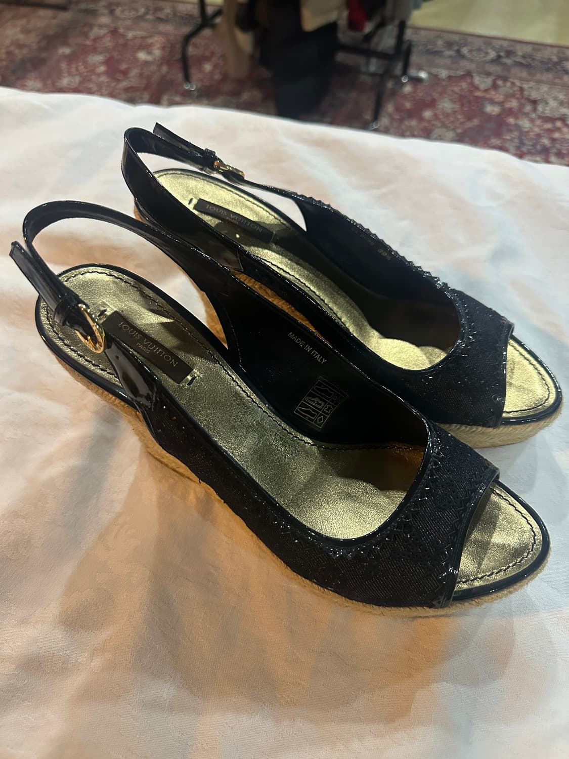 루이비통 블랙 페이던트 모노그램 오픈토39.5(250-255) 상품이미지3