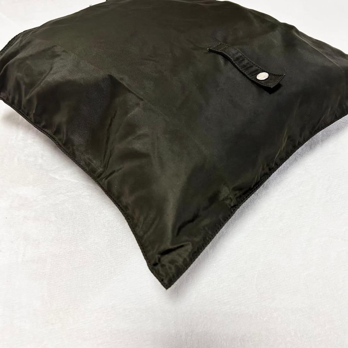 프라다 로고플레이트 나일론 토트백 y2k 상품이미지5