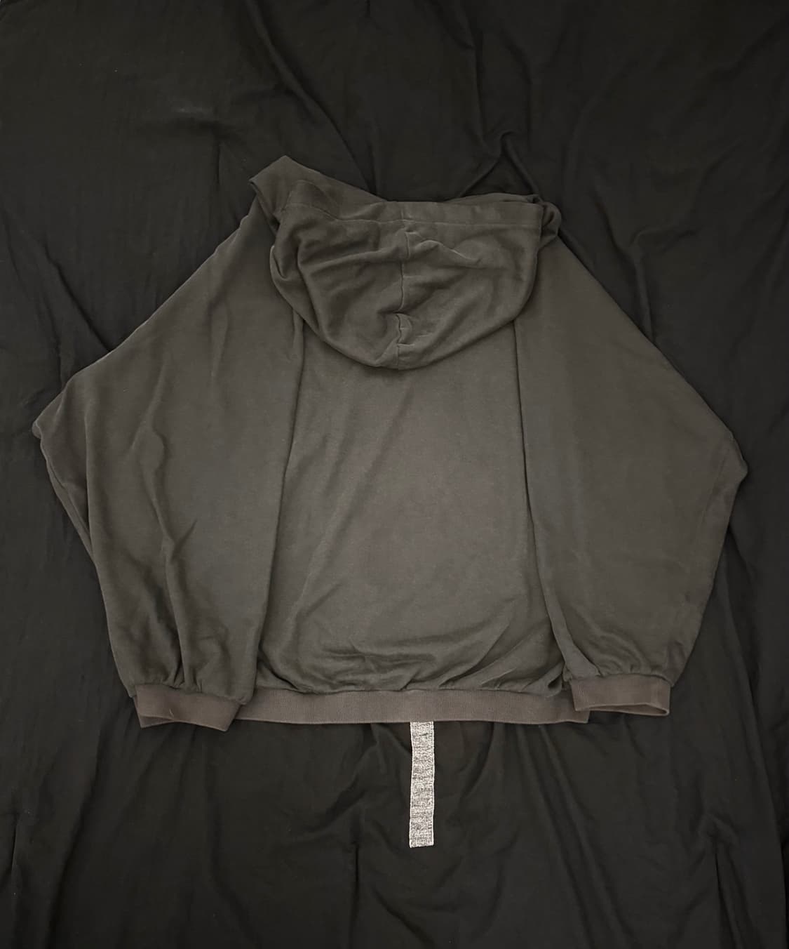 피마원 초판 목로고 차콜 후드 상품이미지5