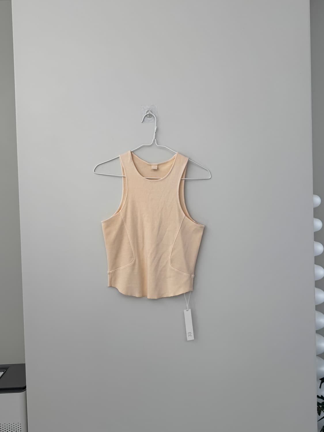 EE 가먼츠 립 탱크탑 상품이미지1