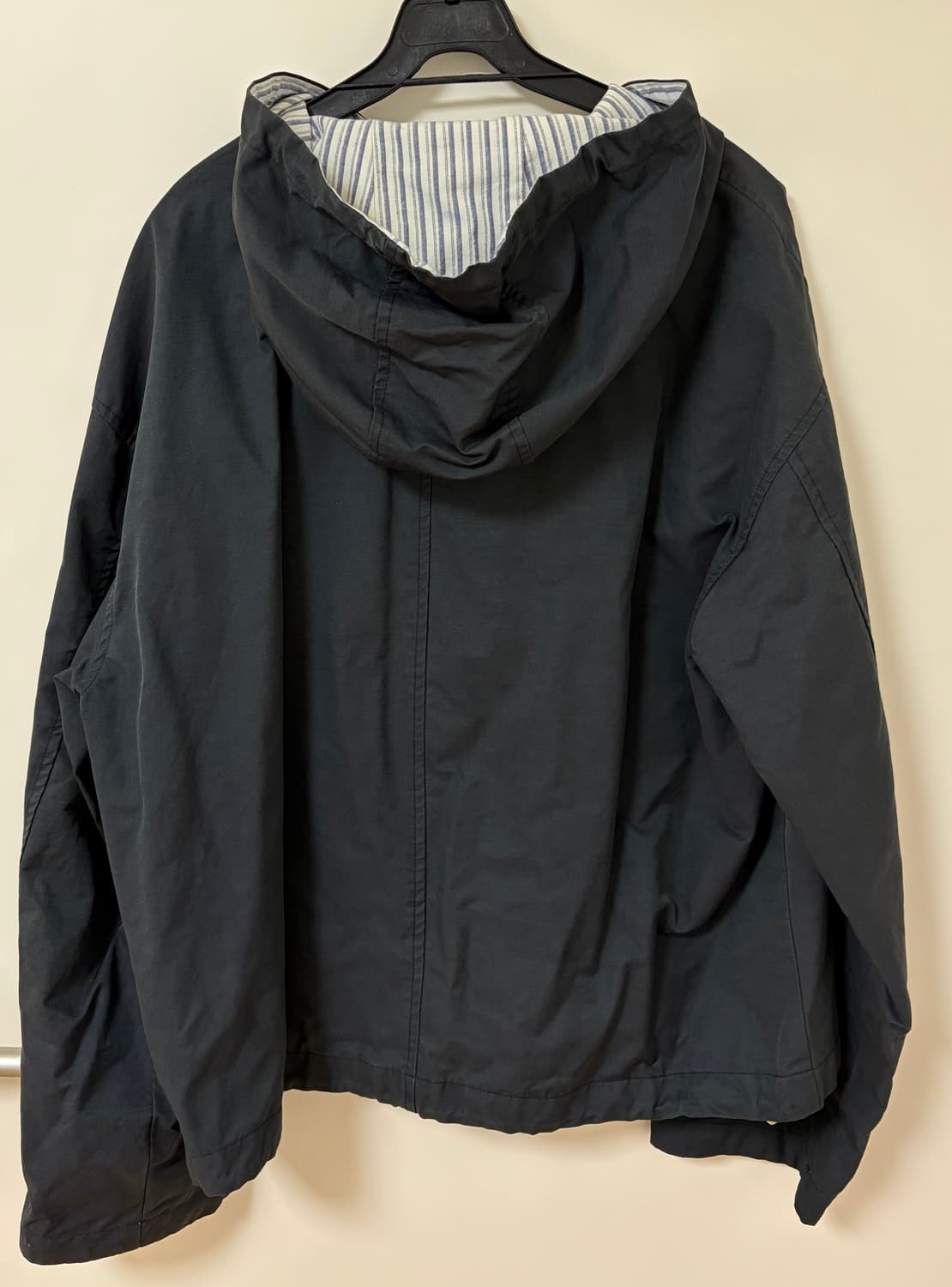 유라고 스트라이프 후디드 숏 점퍼 바람막이 네이비  상품이미지6