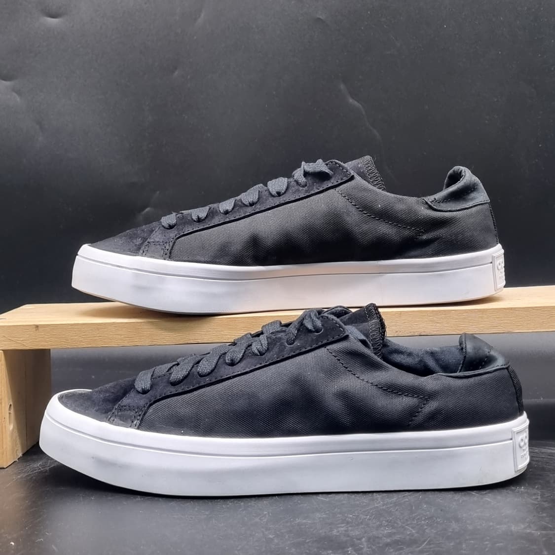 아디다스 코트밴티지 스니커즈250 상품이미지1