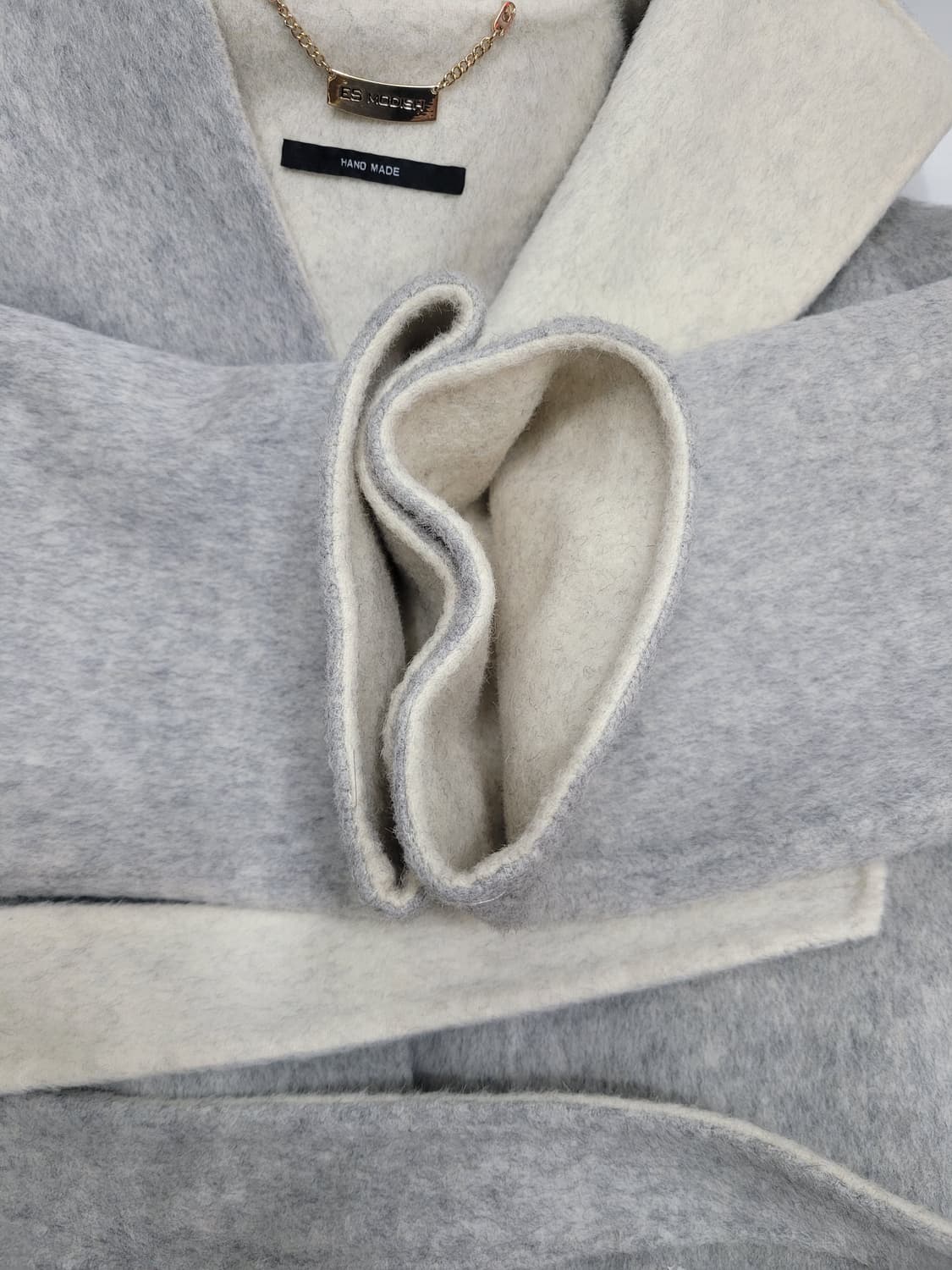 ES MODISH 핸드메이드 울 100% 빅후드 코트 / 여 FREE
 상품이미지7