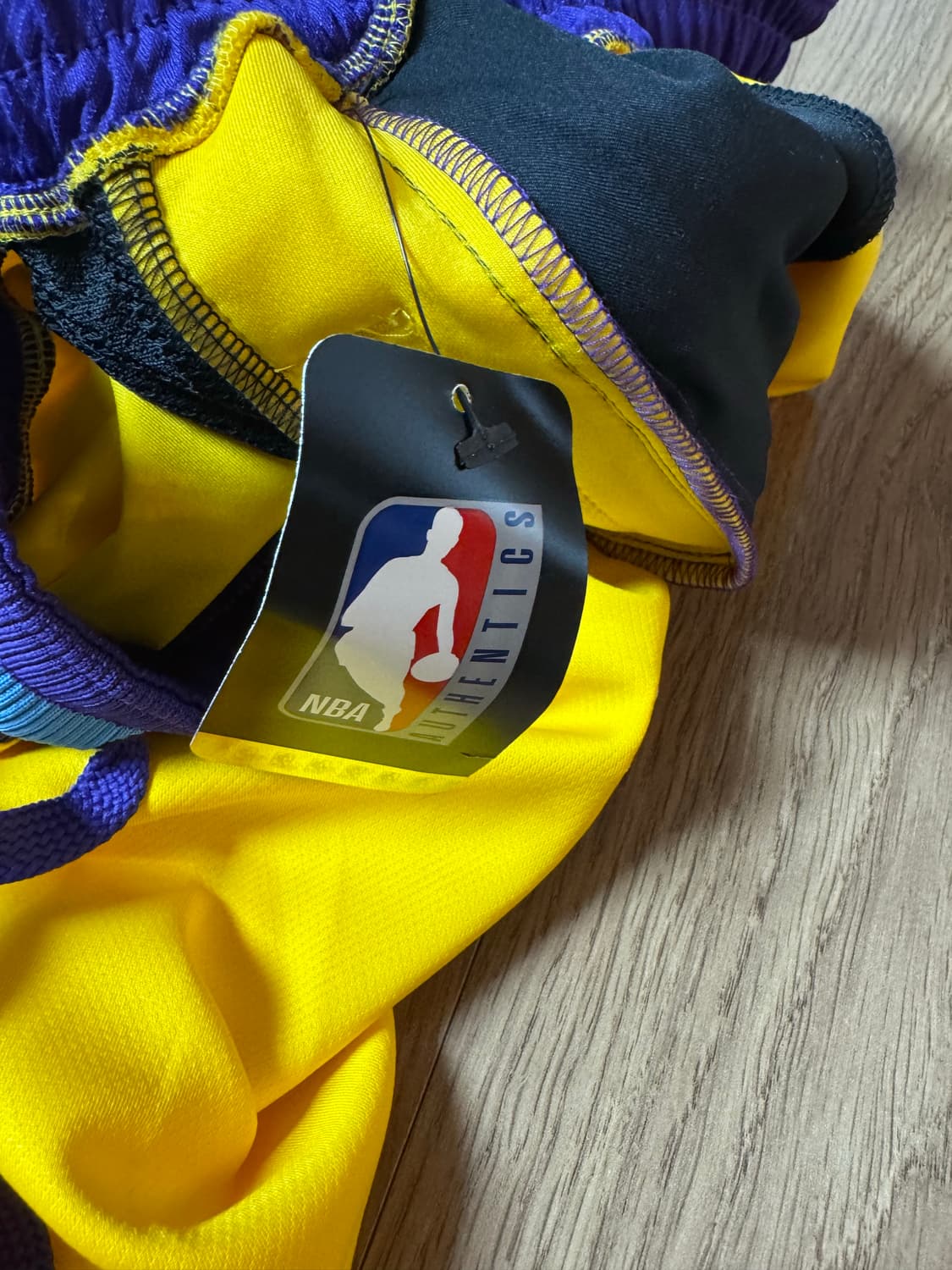 🏀 [새상품] LA 레이커스 트랙팬츠 (Nike / NBA 정품) 상품이미지6