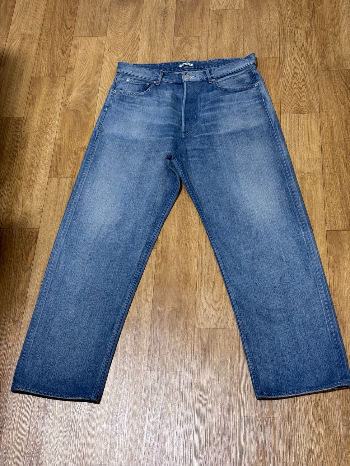 [4] 오라리 25ss 셀비지 페이디드 라이트 데님 와이드 팬츠 상품이미지2