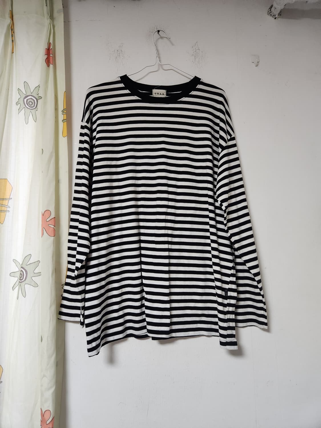 남성 줄무늬 긴팔 티셔츠 블랙/화이트 F(~105) 상품이미지1