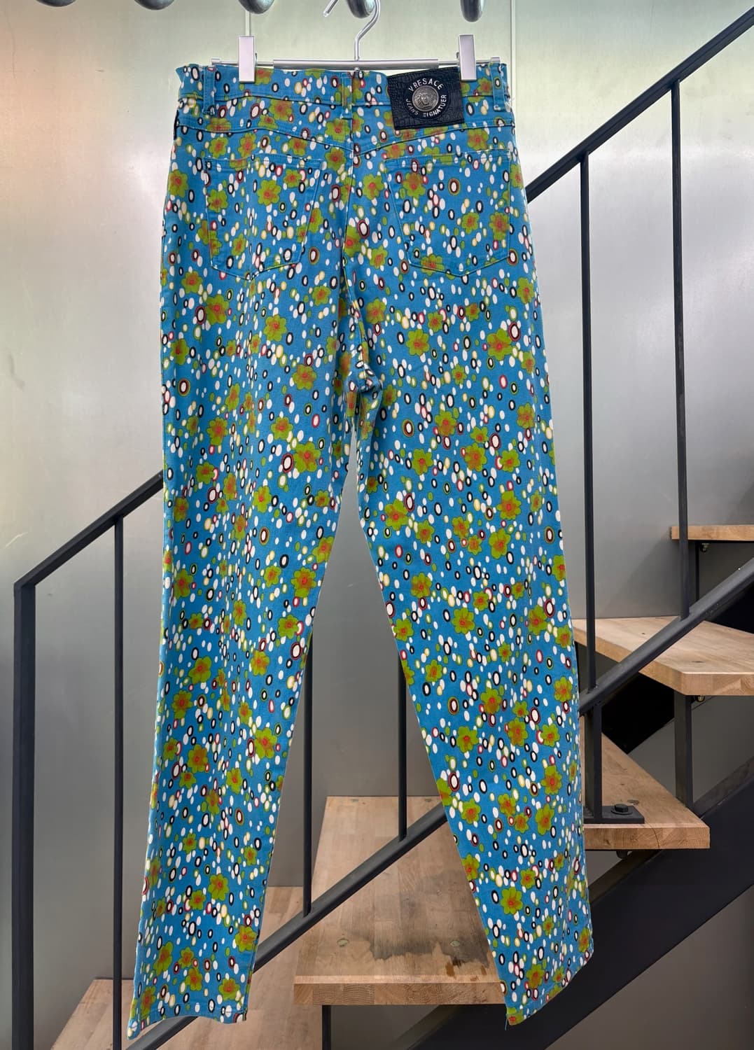 베르사체 VERSACE 플라워 플로럴 팬츠 상품이미지2